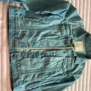 Women’s Classic Blue Denim Jacket